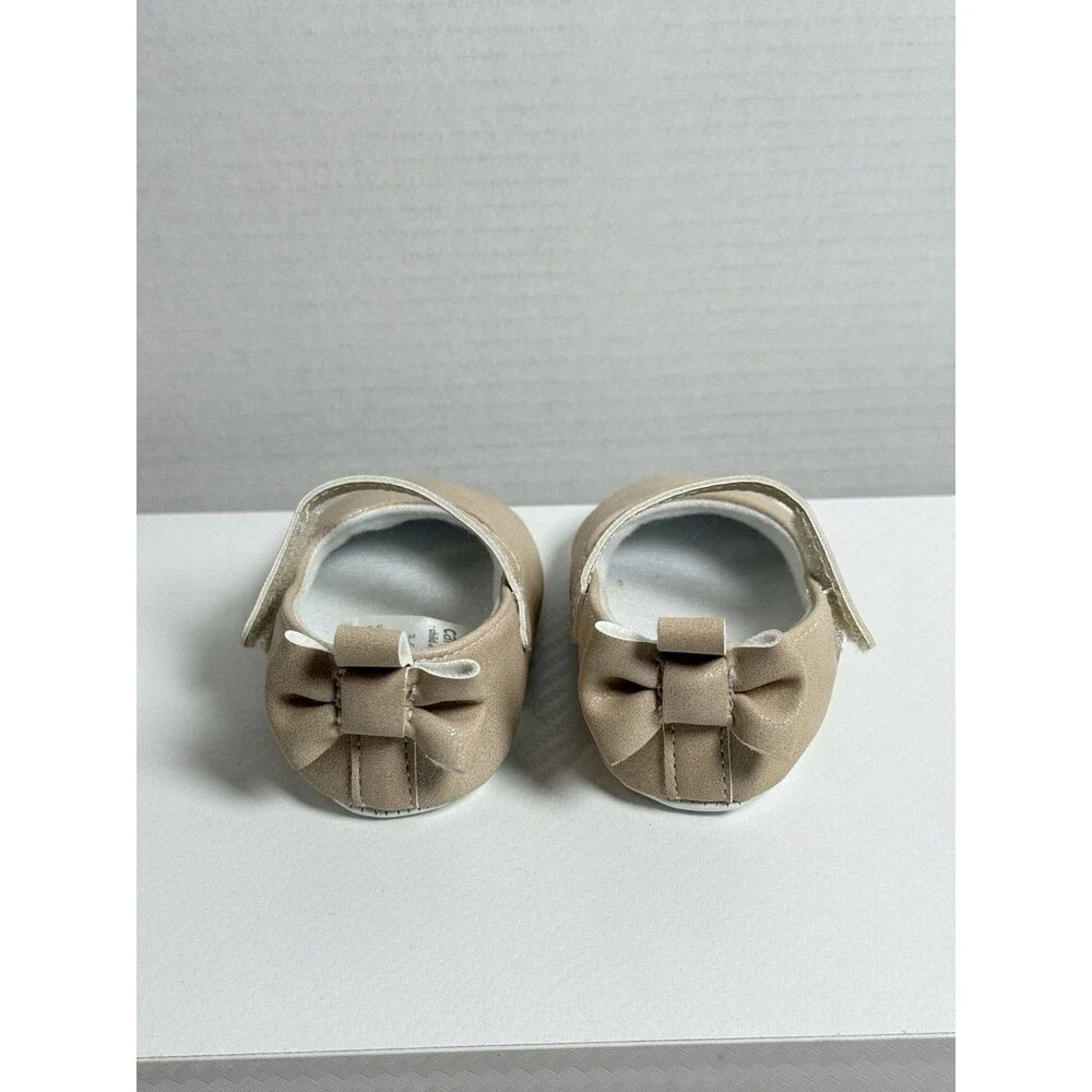 Carter’s 3-6 Months Baby Girl Mary Jane Crib Shoes Sandals Tan Shimmer Bow